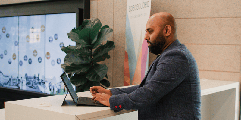 Adarsh Dutt, Oyster Hub